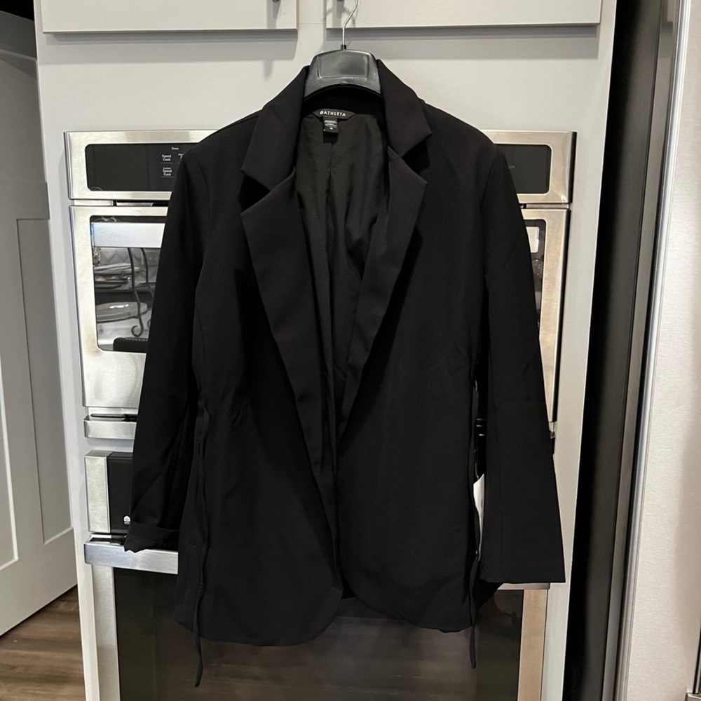 NWT ATHLETA PRIMATWILL BLAZER